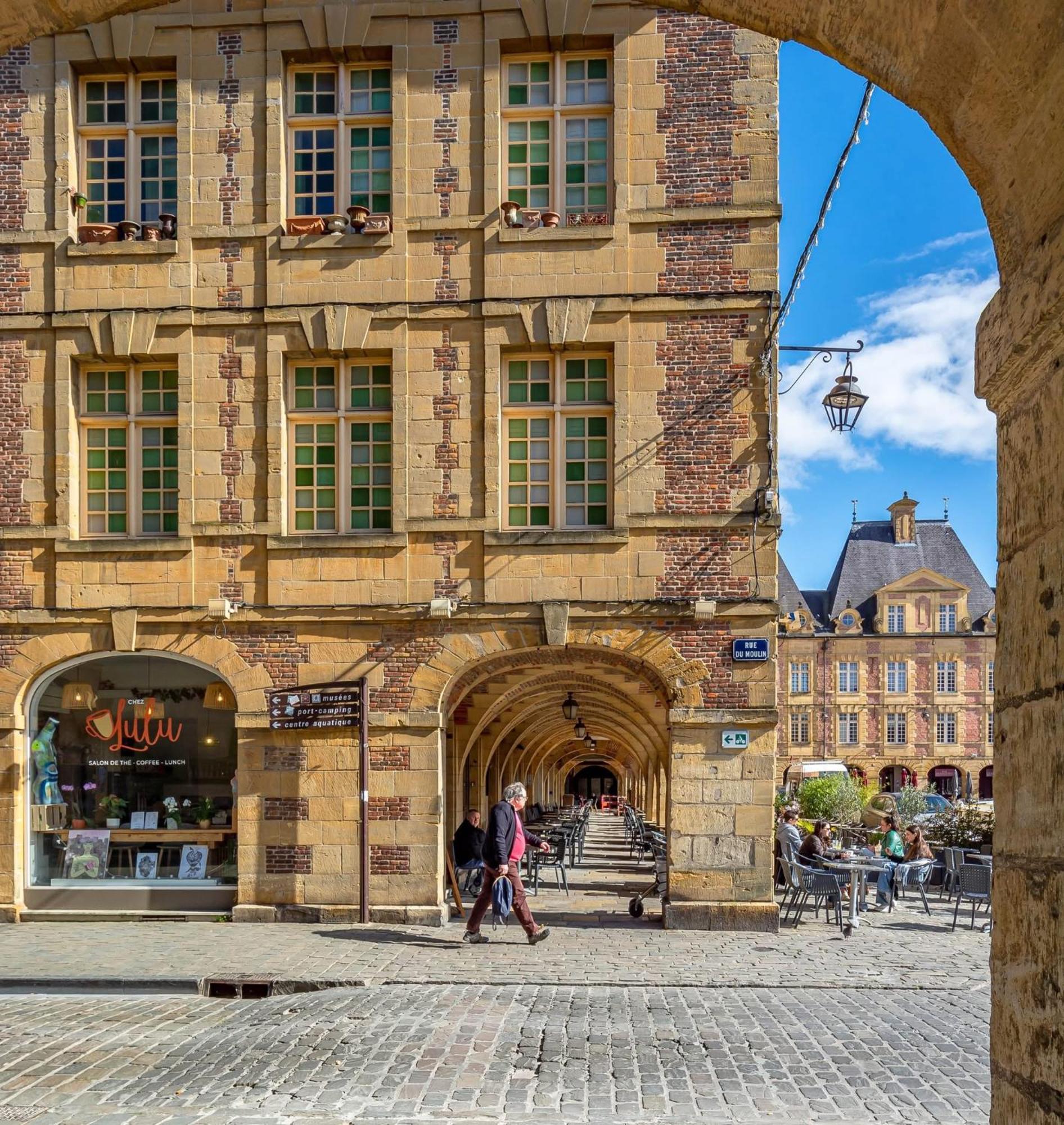 Le Petit Ardennais Charleville-Mézières Eksteriør billede