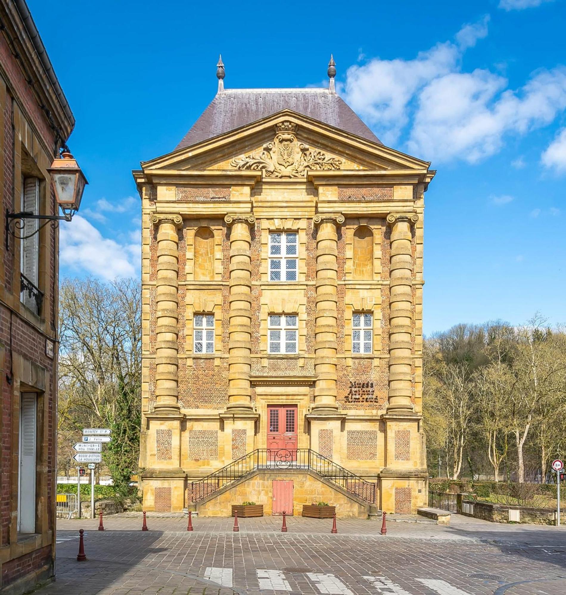 Le Petit Ardennais Charleville-Mézières Eksteriør billede
