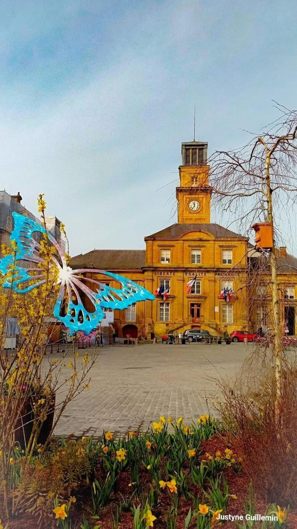 Le Petit Ardennais Charleville-Mézières Eksteriør billede